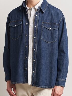 Wrangler Blue Denim Pearl Snap Shirt. Sz.3XL. Like New. Dark Wash.
